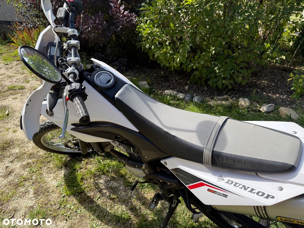 Yamaha WR - 8