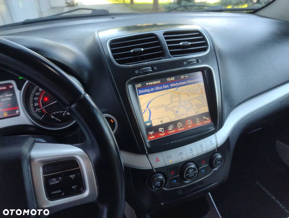 Fiat Freemont 2.0 Multijet 16V DPF Automatik Allrad Urban - 16