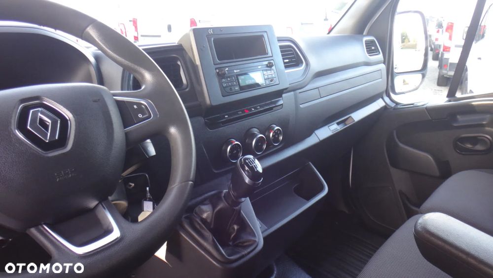 Renault Master - 15