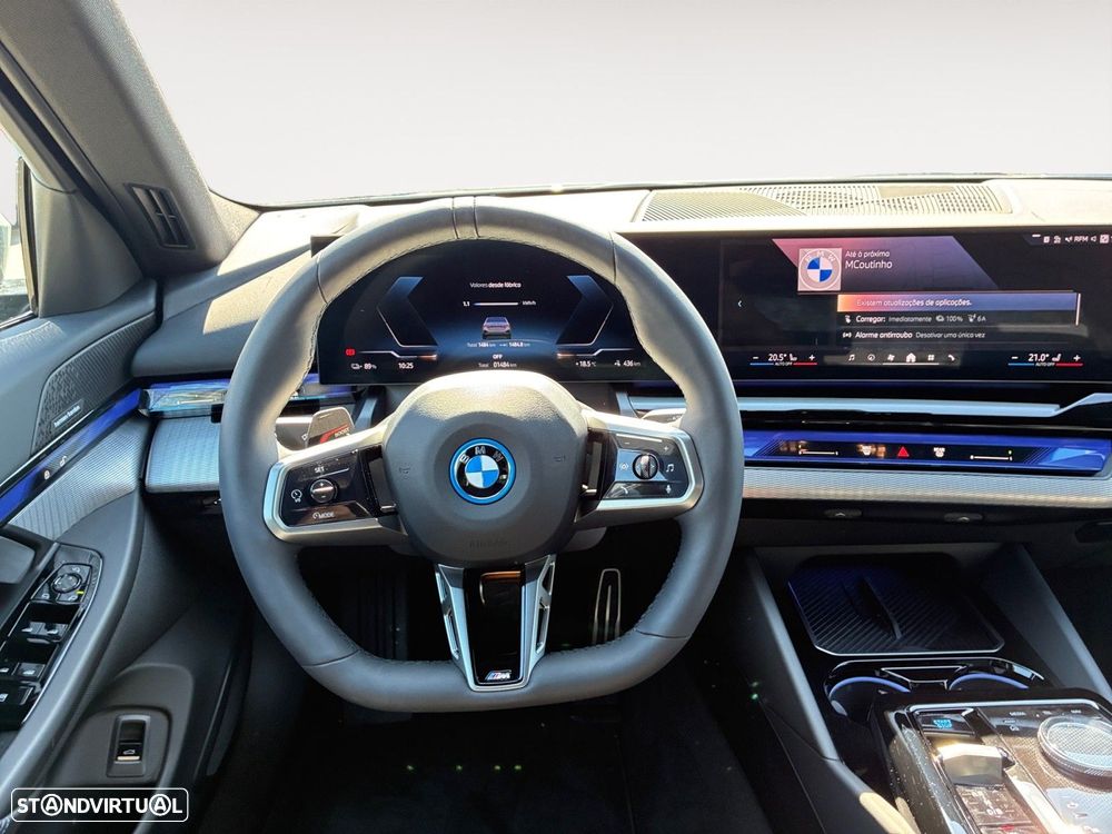 BMW i5 eDrive40 - 8