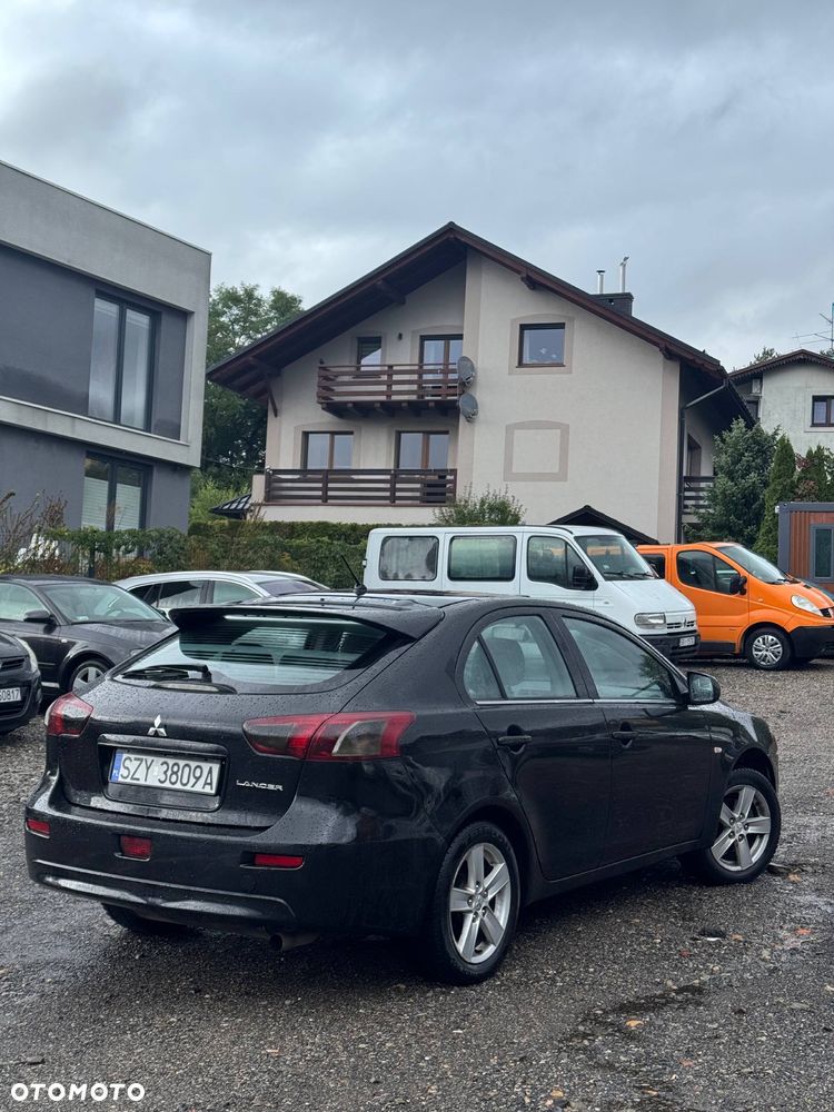 Mitsubishi Lancer - 4