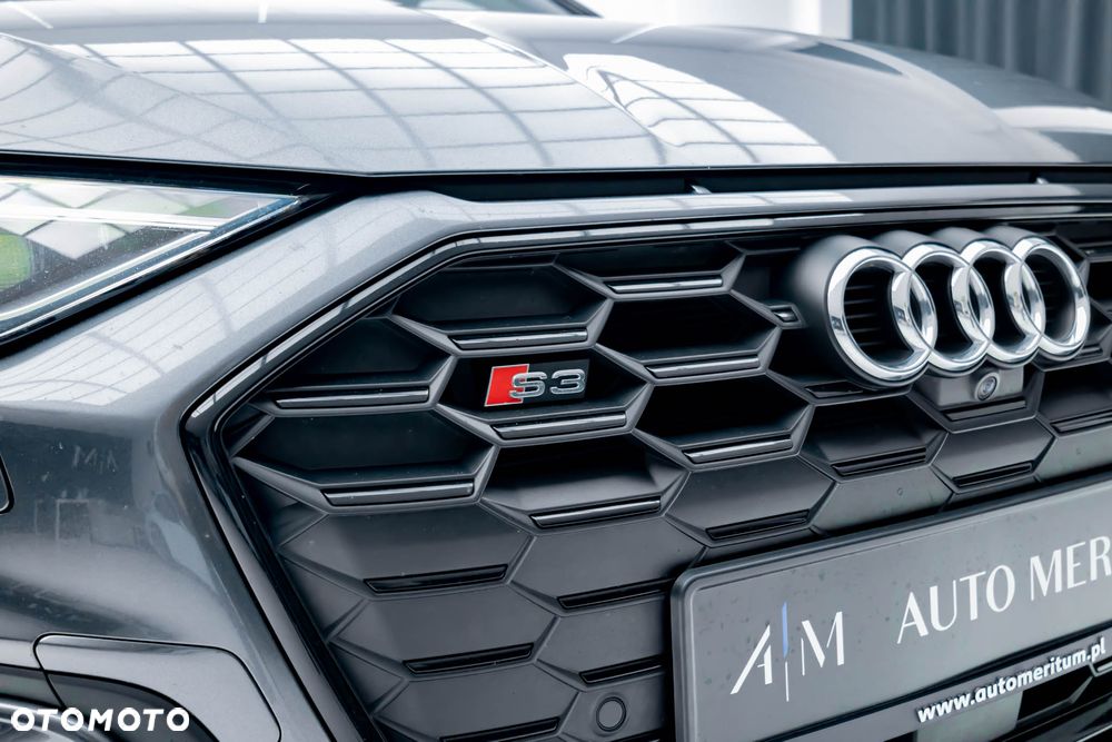 Audi S3 TFSI quattro S tronic - 11
