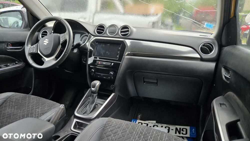 Suzuki Vitara ver-1-5-strong-hybrid-elegance-2wd-ags - 5