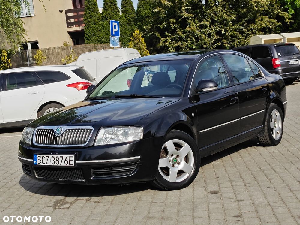Skoda Superb 1,9 TDI Exclusive - 3