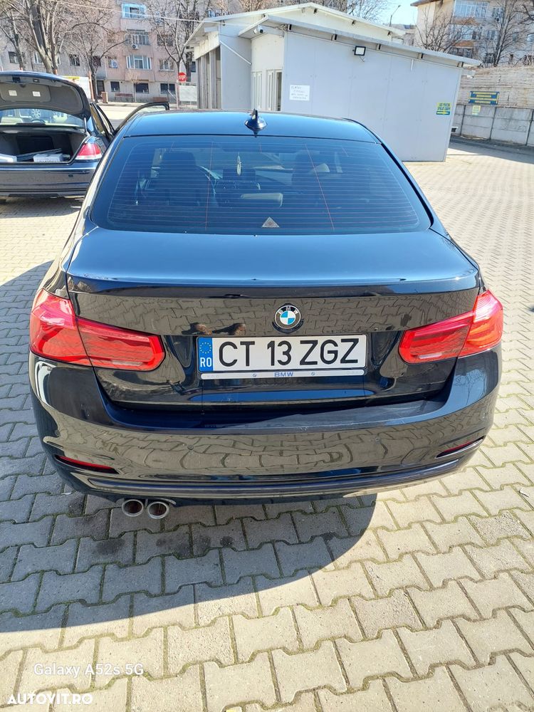 BMW Seria 3 320d Efficient Dynamic Edition Aut. Sport Line - 2