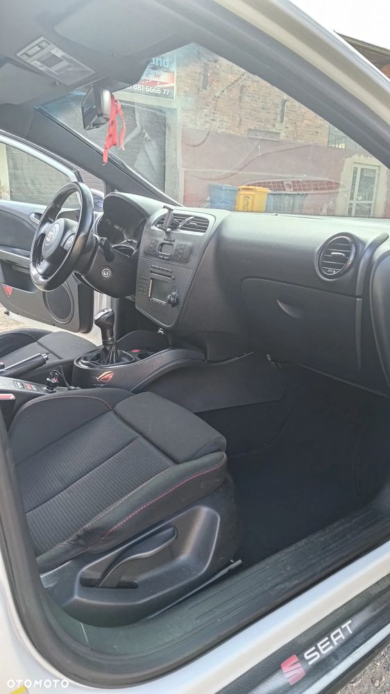 Seat Leon 2.0 T FSI Cupra - 16