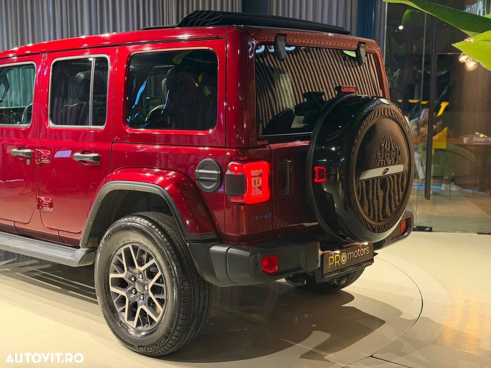 Jeep Wrangler - 23