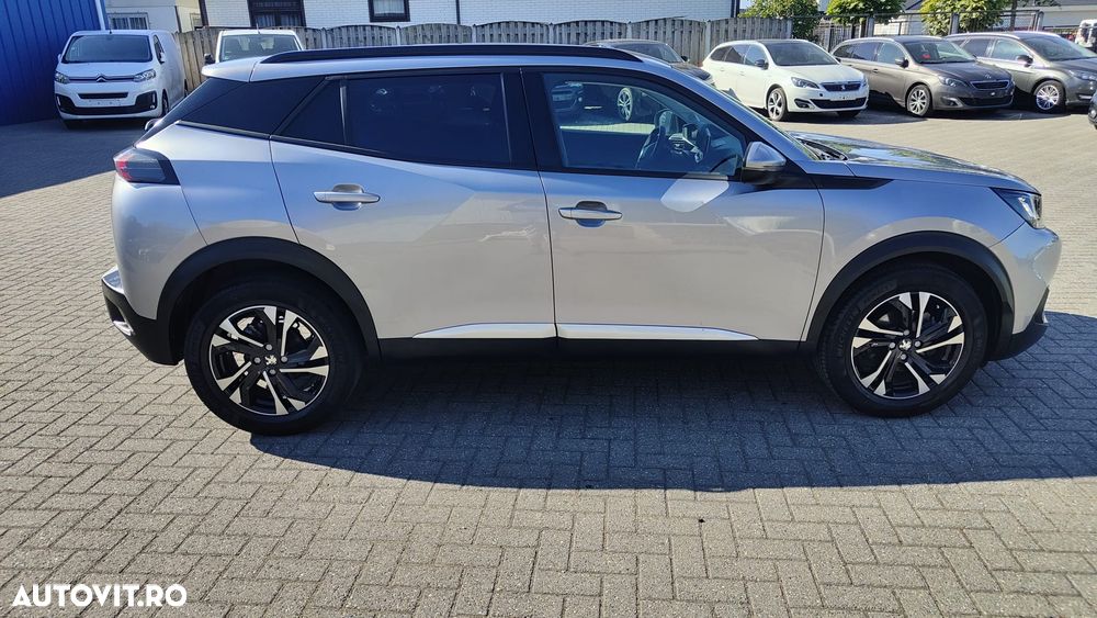 Peugeot 2008 BlueHDi 100 STOP & START Allure - 6