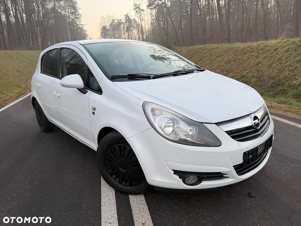 Opel Corsa 1.4 16V Cosmo - 2
