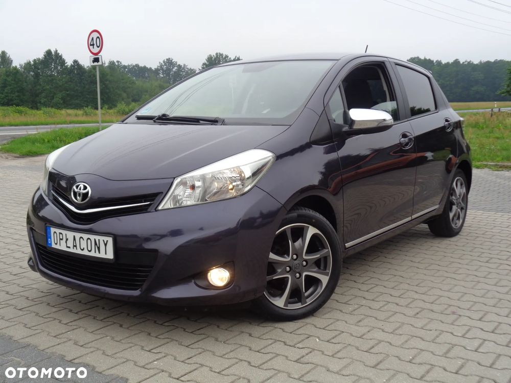 Toyota Yaris 1.0 Premium - 1