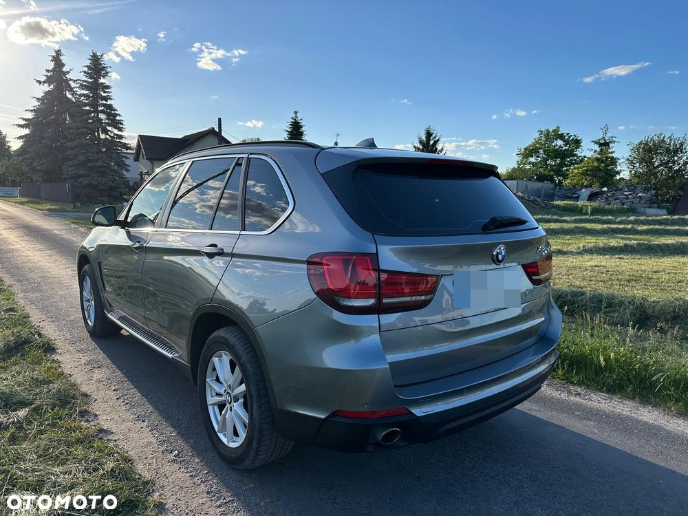 BMW X5 xDrive25d Sport-Aut - 7