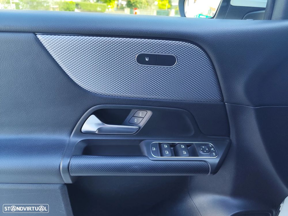 Mercedes-Benz GLB 200 d 8G-DCT Style - 25