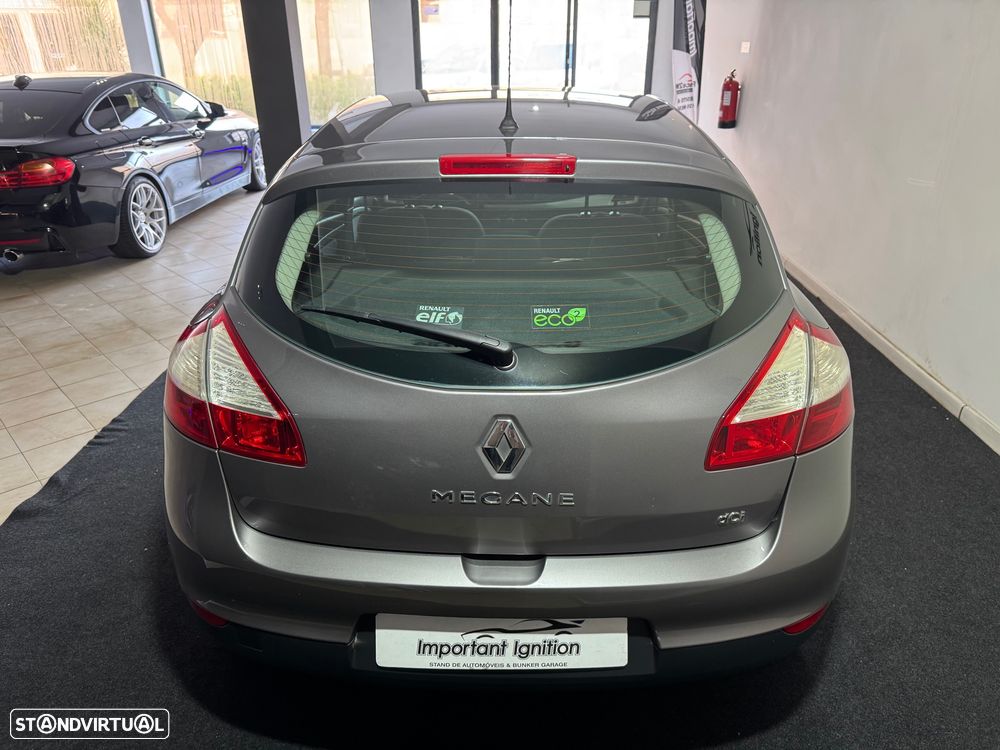 Renault Mégane 1.5 dCi Dynamique S - 6