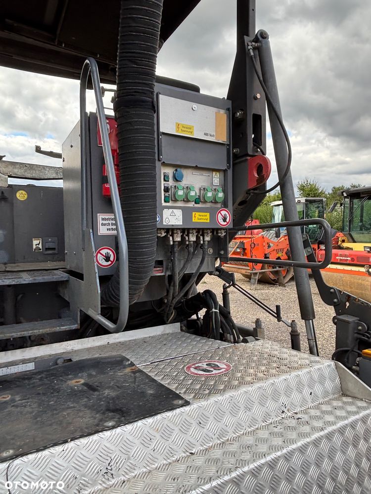 Volvo P7820C ABG Rozściełacz Asfaltu na gąsienicach 2017rok układarka 2,5-5m Niwelacja, stan bdb import - 8