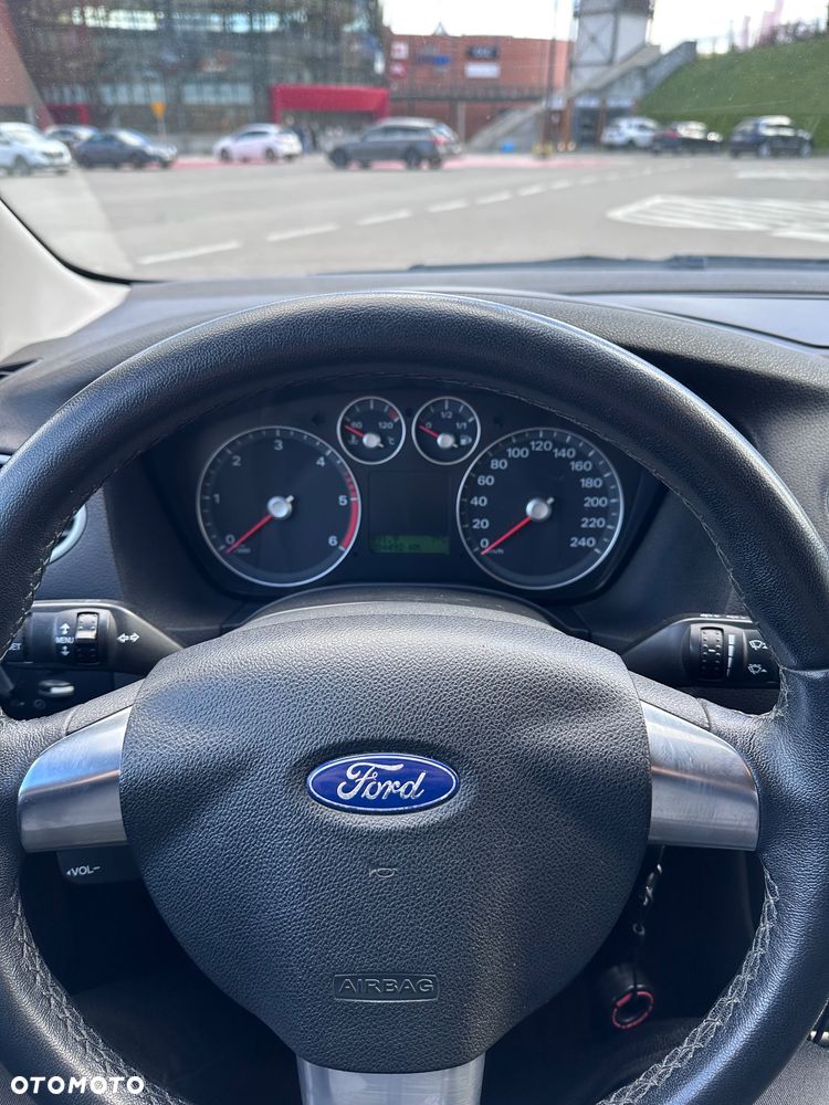 Ford Focus 2.0 TDCi DPF Titanium - 7