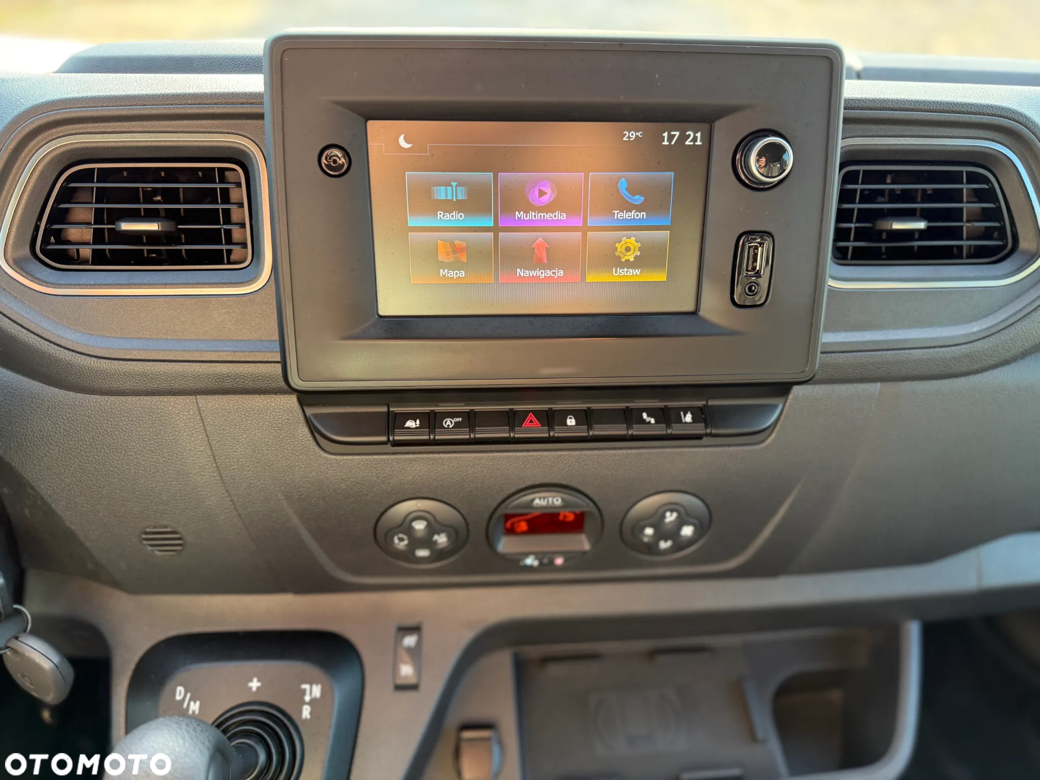 Renault Master III LIFT, 2,3DCI, 180KM, Automat, Led, L2H2. Grudzień 2019 - 10