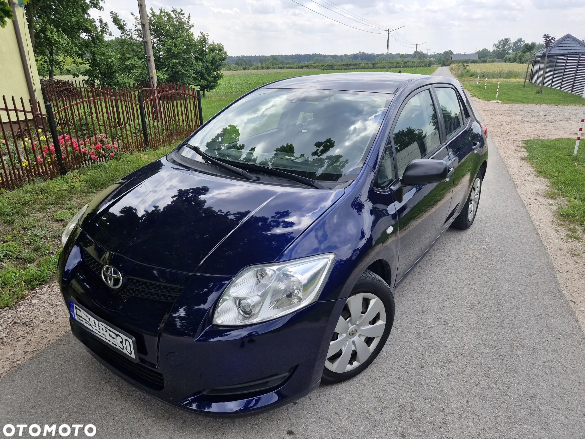 Toyota Auris 1.4 VVT-i - 1