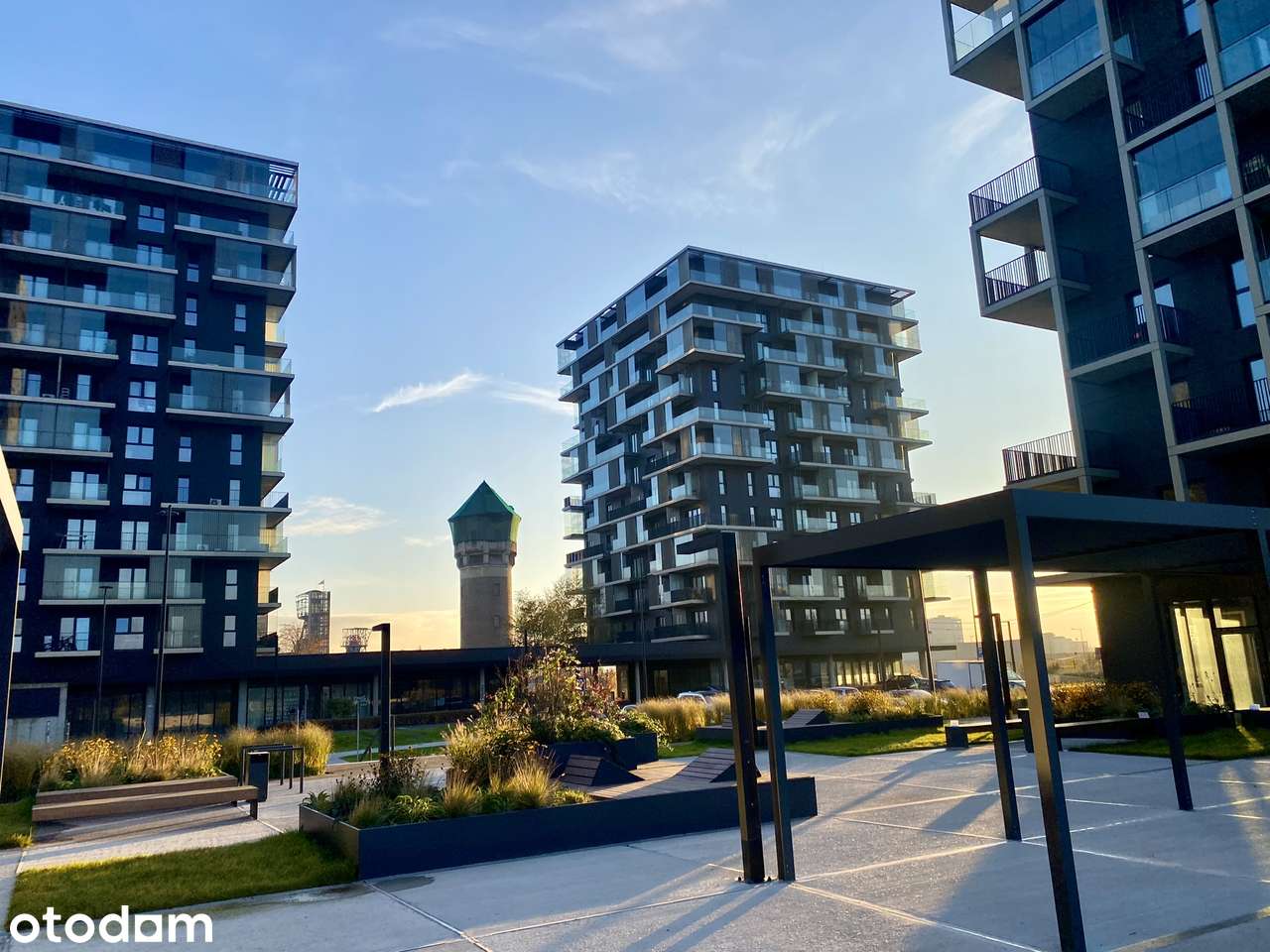 Komfortowy apartament 2-pokojowy z balkonem | Pierwsza Dzielnica |