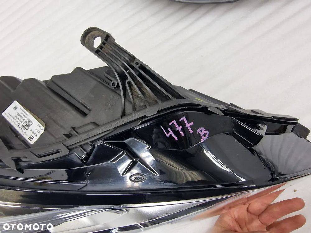 OPEL ASTRA K V 15-  IDEALNA FULL LED PRAWA LAMPA PRZEDNIA PRZÓD , NR 39055746 , INTELLI LUX , NR AUKCJI LL477 - 15