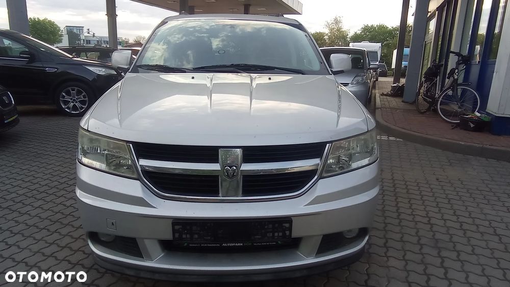 Dodge Journey 2.4 SXT - 35