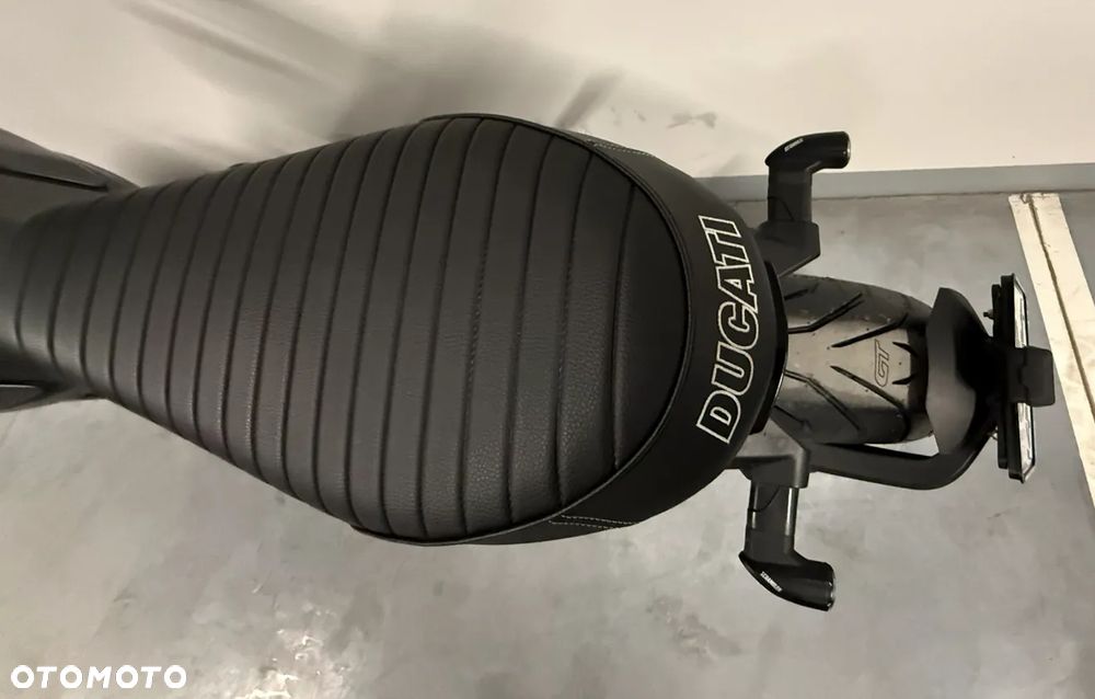 Ducati Scrambler - 13