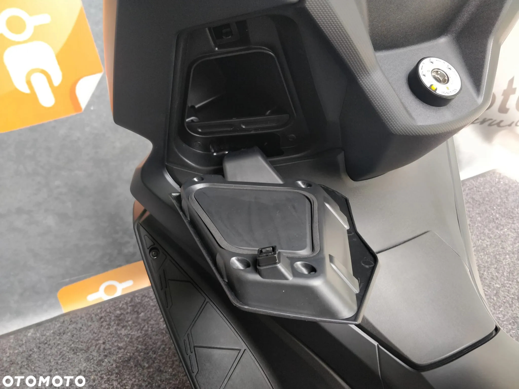 Kymco Skytown - 19