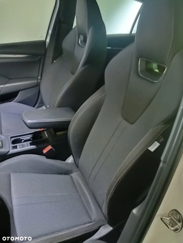 Skoda Octavia 2.0 TDI SCR Style DSG - 12