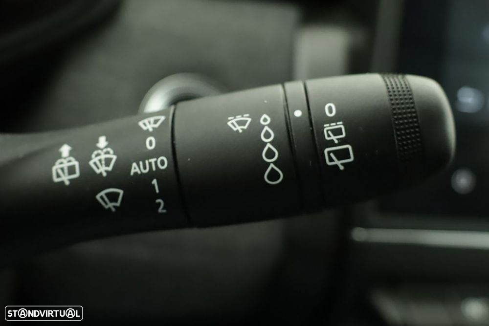 Renault Clio 1.0 TCe Techno - 17