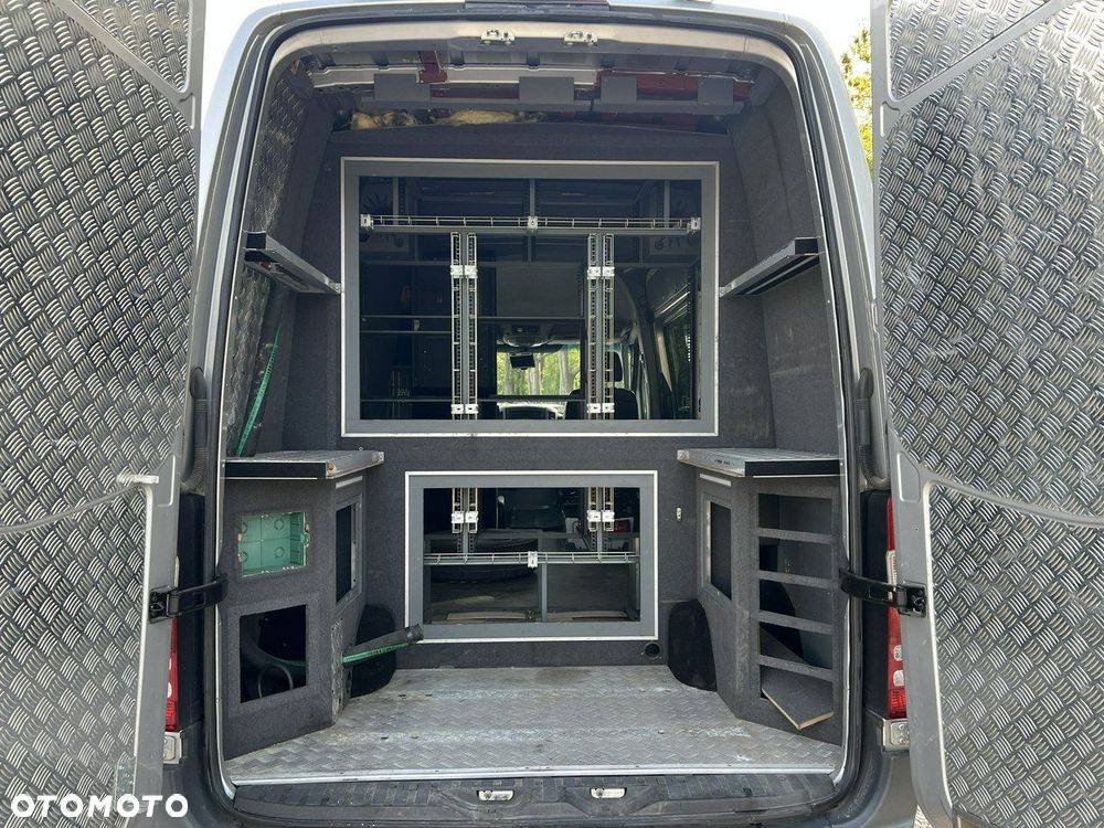 Mercedes-Benz Sprinter - 26