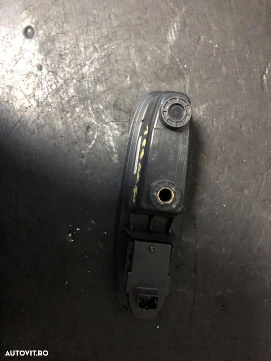 buton deschidere geam dreapta spate alfa romeo 159 - 2