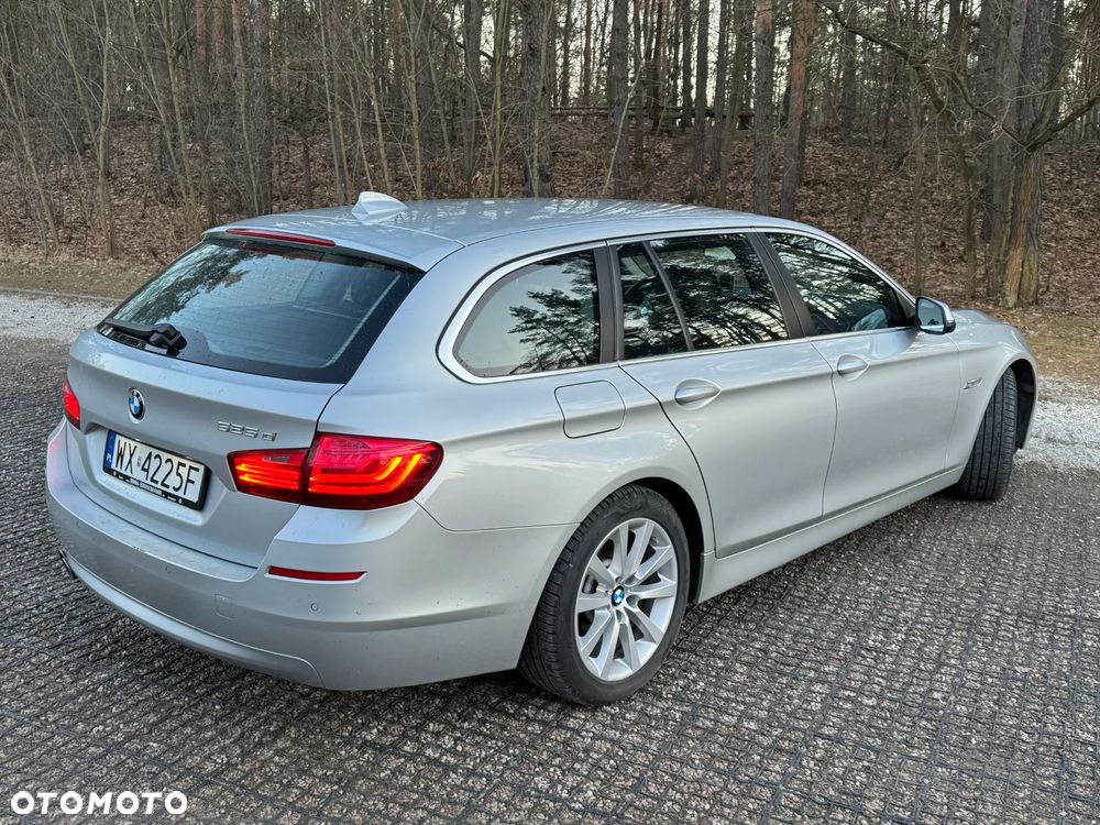 BMW Seria 5 525d - 2