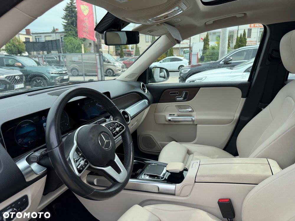 Mercedes-Benz GLB 250 4Matic 8G-DCT Progressive - 7