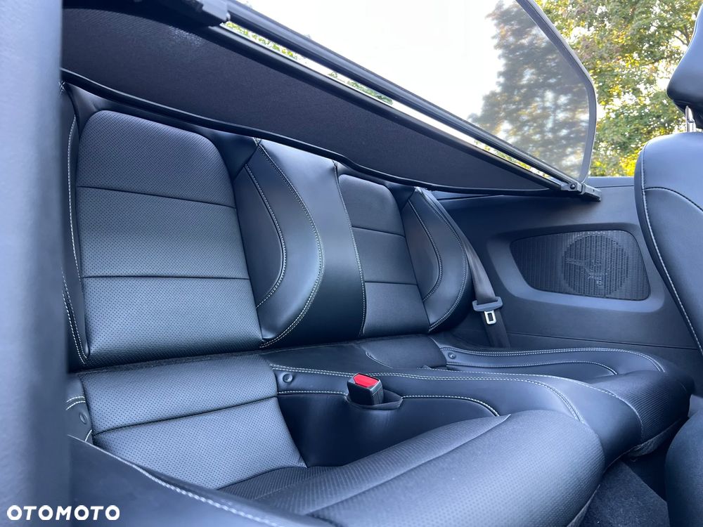 Ford Mustang - 16