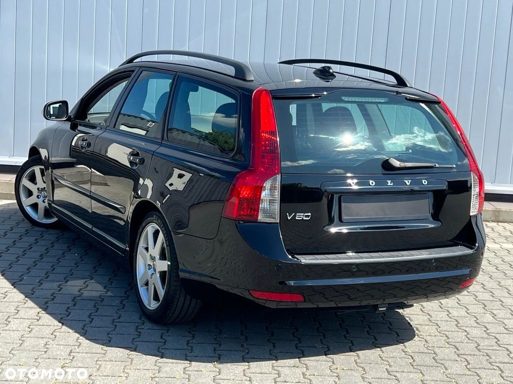 Volvo V50 - 2