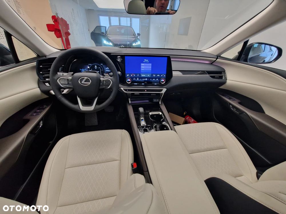 Lexus RX 350h F Sport Design - 20