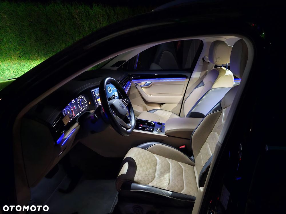 Volkswagen Touareg 3.0 V6 TDI SCR 4Mot Elegance - 35