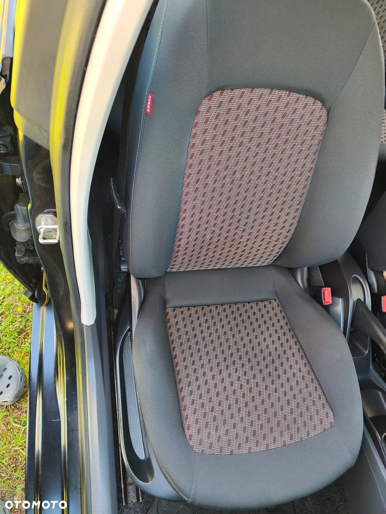 Seat Ibiza 1.4 16V Passion - 9