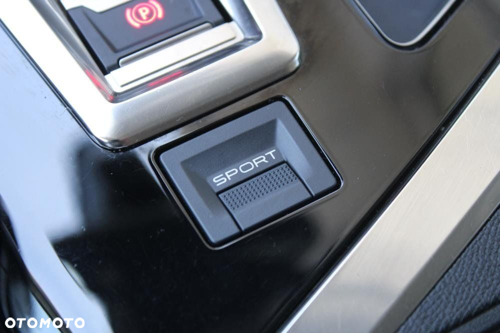 Peugeot 5008 - 21