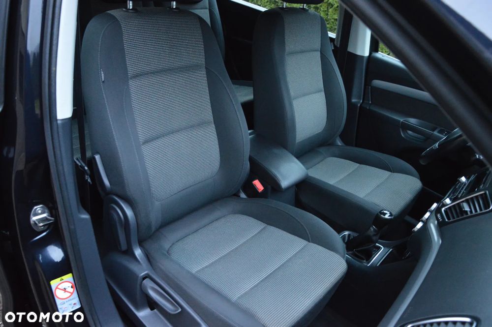 Volkswagen Sharan - 28