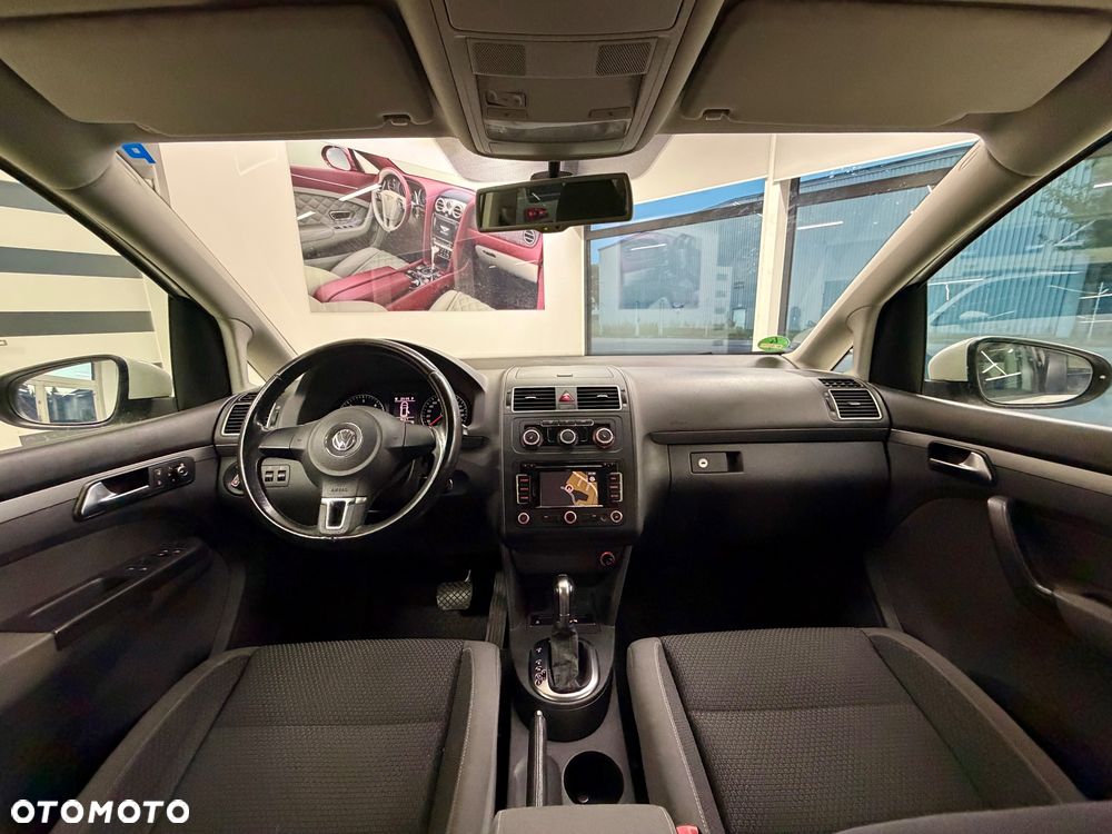 Volkswagen Touran 1.6 TDI DPF Highline DSG - 38