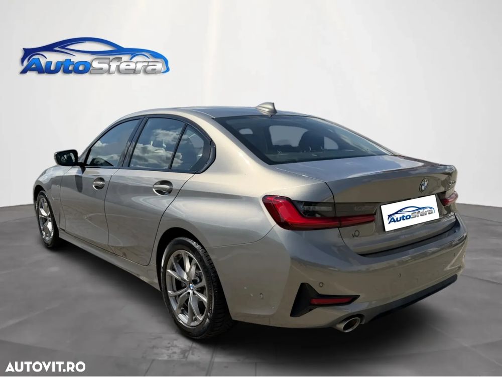 BMW Seria 3 330e Aut. Sport Line - 3