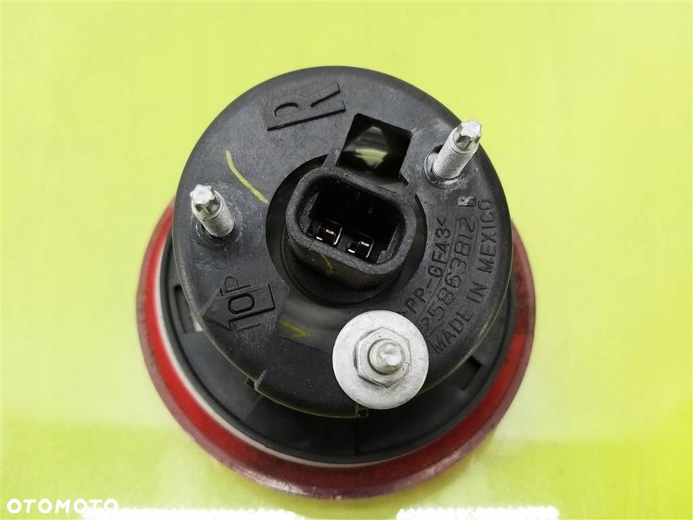 Lampa prawa tylna tył Chevrolet HHR 2005-2011 25823015 25863812 ORYGINAŁ - 4