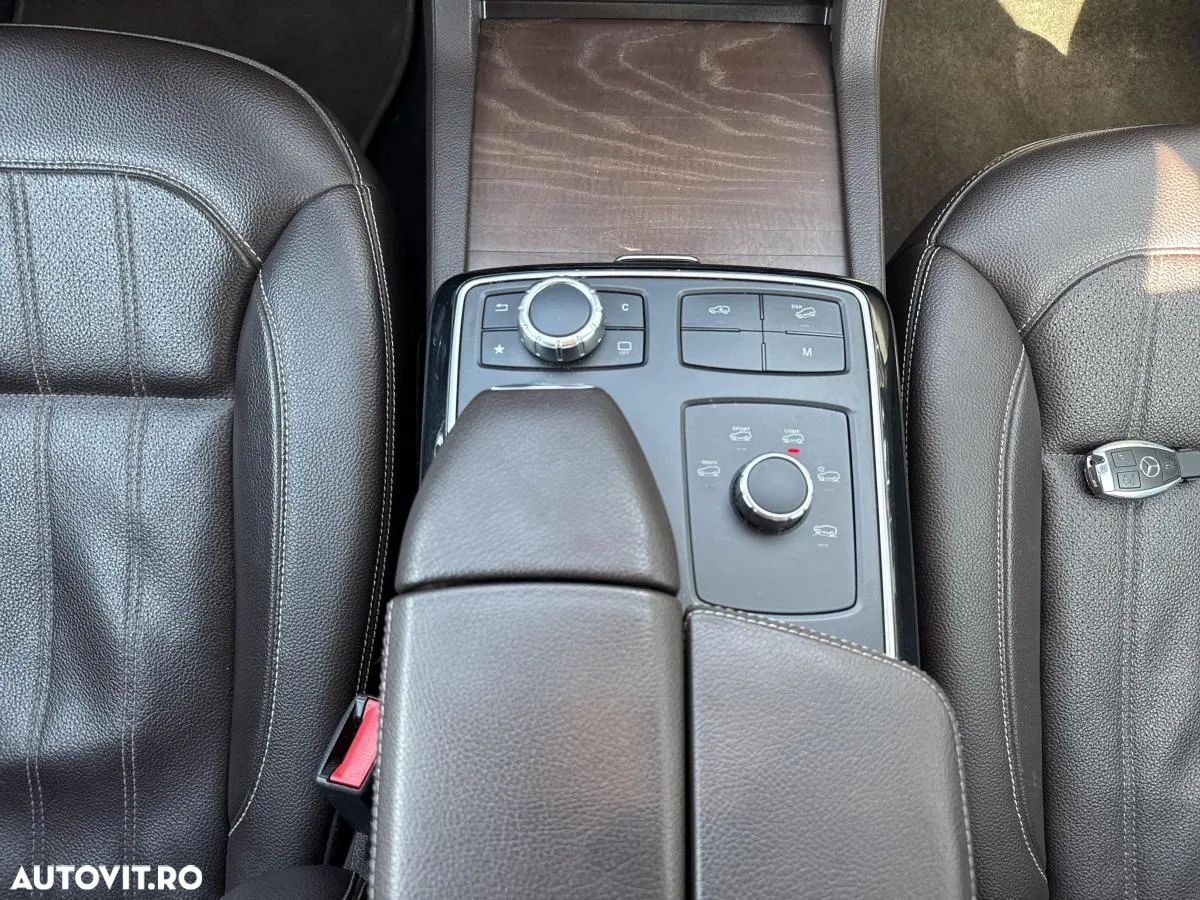 Mercedes-Benz GLE 350 d 4MATIC - 23