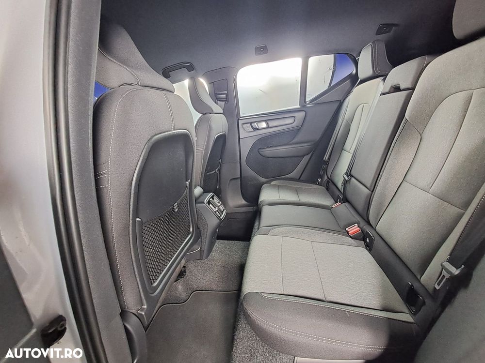 Volvo XC 40 - 27