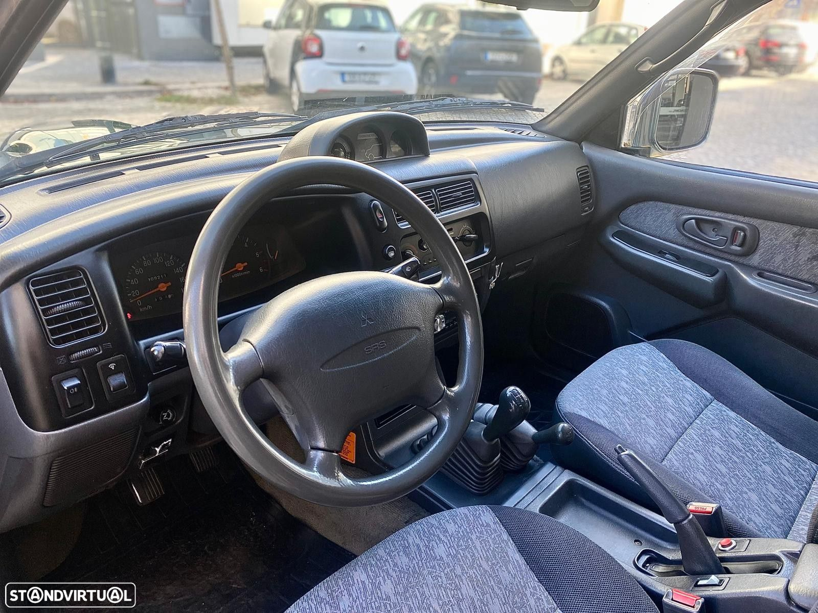 Mitsubishi L200 2.5 TD CD - 18