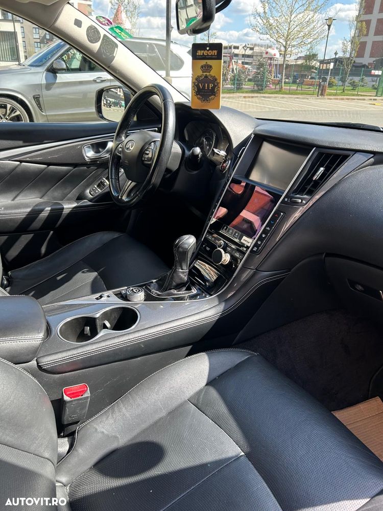 Infiniti Q50 - 11
