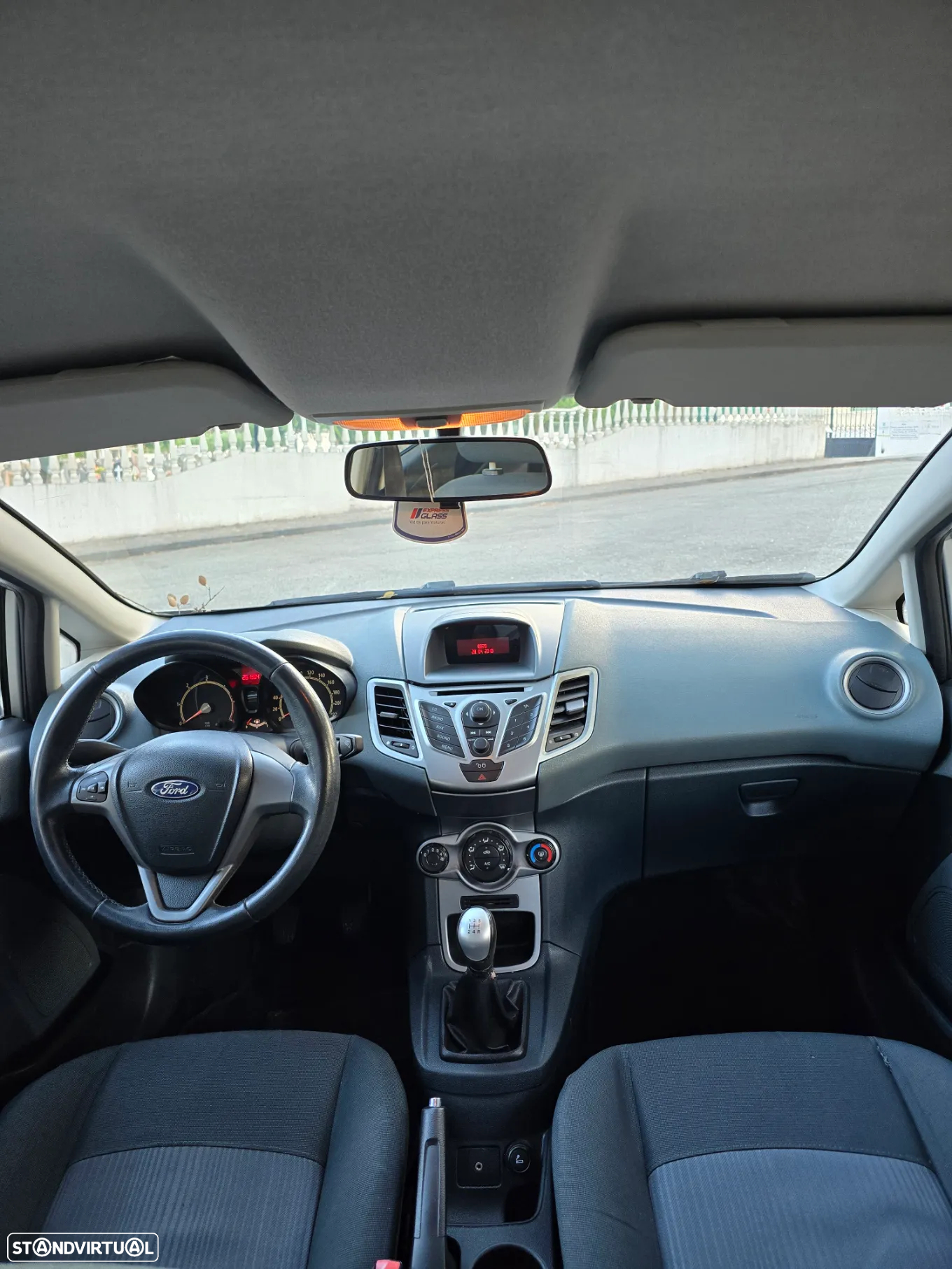 Ford Fiesta 1.4 TDCi Trend - 19
