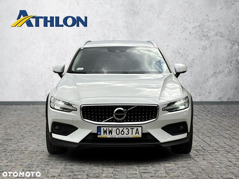 Volvo V60 Cross Country Pro B4 D AWD - 8