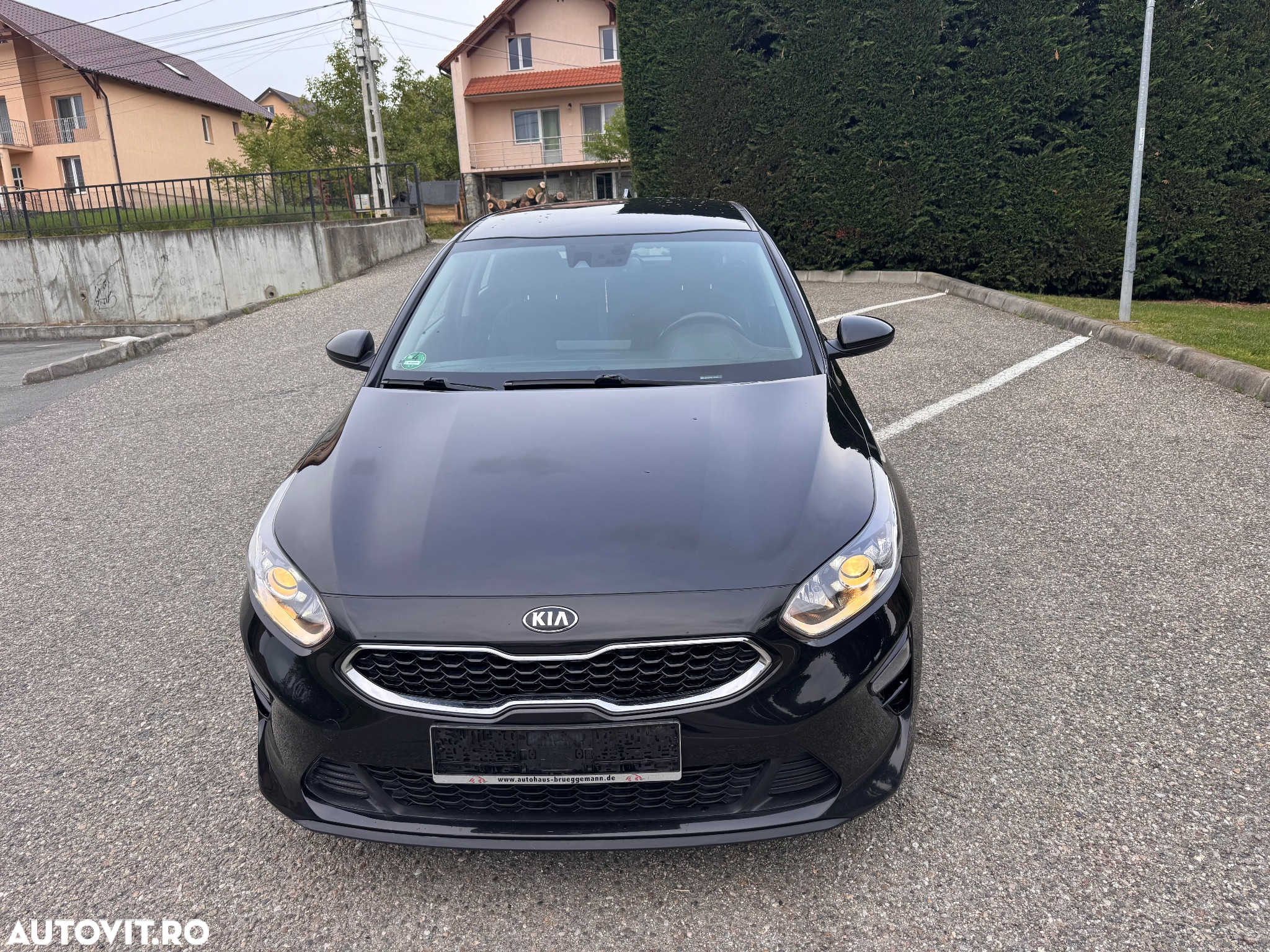 Kia Ceed 1.6 CRDi (48V Mild-Hybrid) DCT7 Vision - 35