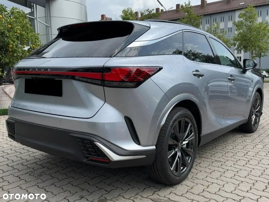 Lexus RX - 4